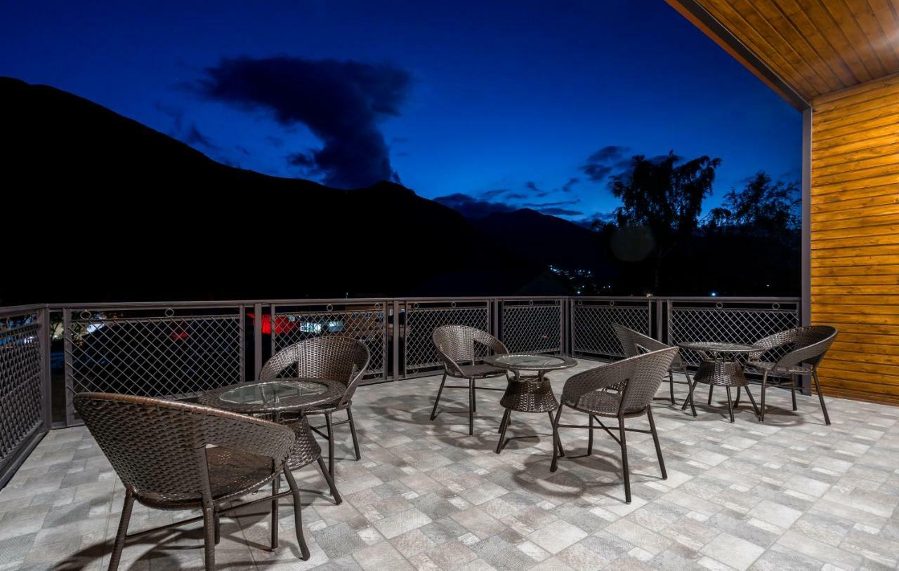 Travel Inn Kazbegi Екстер'єр фото