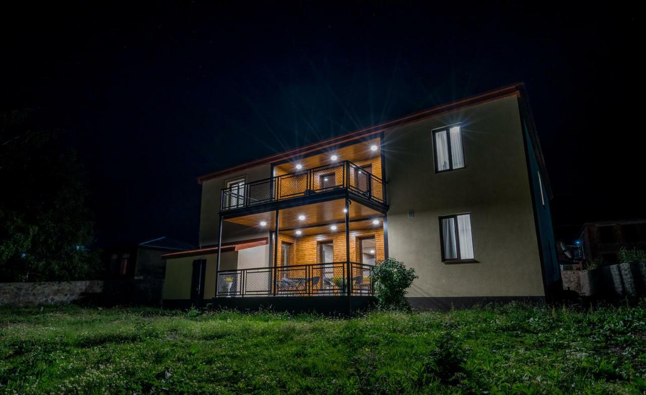 Travel Inn Kazbegi Екстер'єр фото